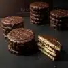 Vanille Thin - ein feiner Butterkeks, dünn gebacken und komplett in dunkle Schokolade gehüllt. Ohne Zuckerzusatz