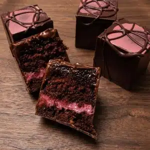 Rouge - Cake me Up. minikuchen Berries